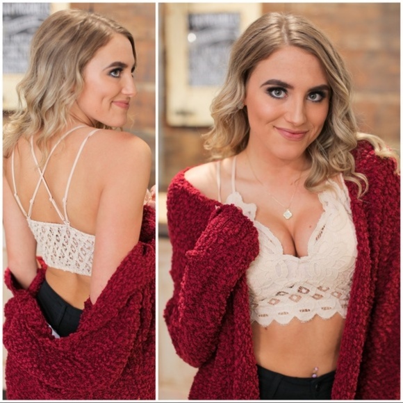 LAST ONE! Cream Lace Padded Bralette - Picture 3 of 4